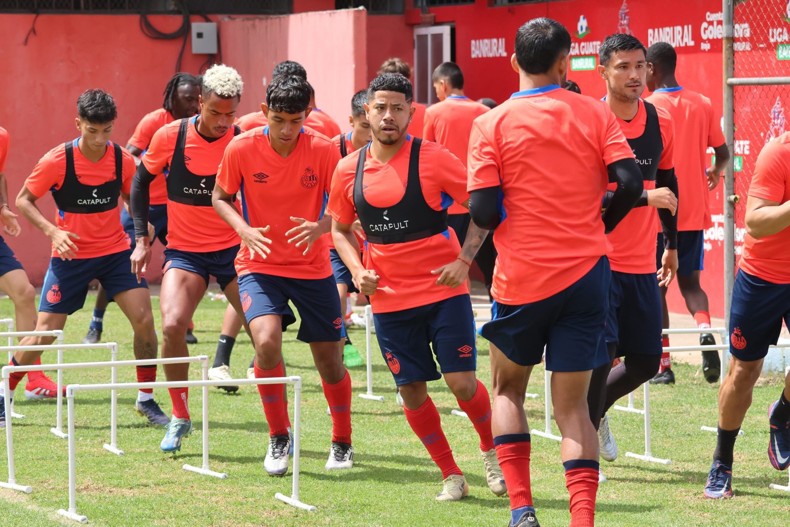 Hora, lugar y rival de Municipal en su partido amistoso de presentación
