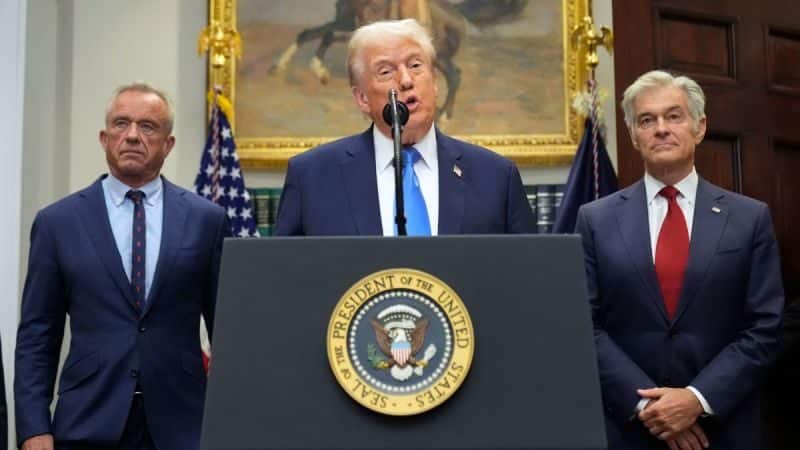 Donald Trump advierte que el paracetamol puede causar autismo