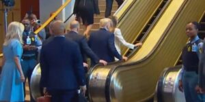 Donald Trump tuvo inconvenientes con las escaleras mecánicas y el Teleprompter de la sede de la ONU