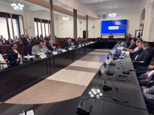 analistas alertan por más deuda y déficit por segundo año consecutivo