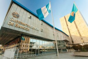 Superintendencia de Bancos (SIB) autorizo el cierre el lunes 13 de octubre. Foto: Superintendencia de Bancos.