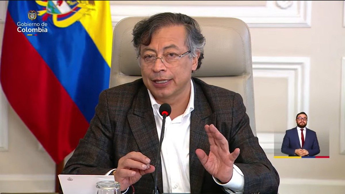"Es hora de reiniciar los contactos con el ELN"