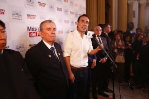 José Jerí asegura que no renunciará a la presidencia de Perú a pesar de las protestas