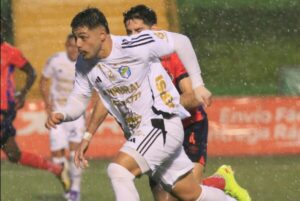 Clásico Comunicaciones y Municipal