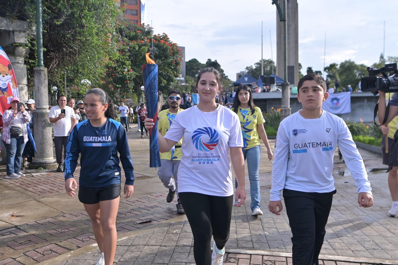 Video: Plaza Obelisco recibe a los Juegos Centroamericanos