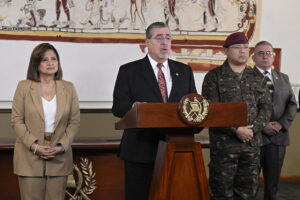 así fue la reacción de Arévalo tras la fuga de pandilleros