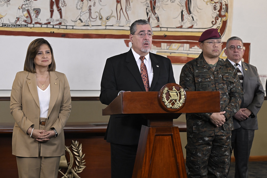 así fue la reacción de Arévalo tras la fuga de pandilleros