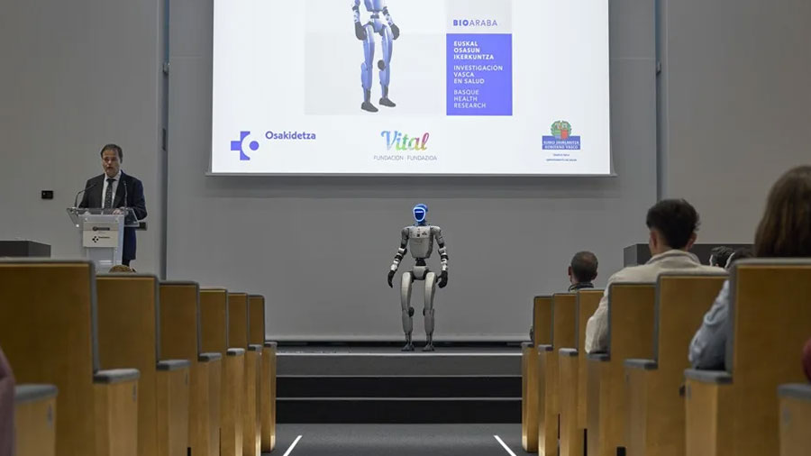 Saaki, nuevo compañero robot para calmar el miedo de los niños hospitalizados