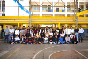 Avanza en su misión educativa y social en el país