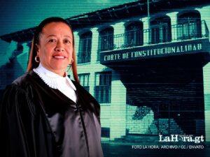 Claudia Paniagua busca su reelección a magistrada de la CC. Arte La Hora: Alejandro Ramírez.