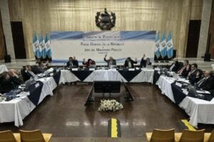 Elección de Fiscal General: Postuladora establece guía de entrevista para aspirantes a candidatos