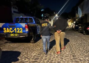 PNC captura a sospechoso del robo de un vehículo que puso en venta en una plataforma digital