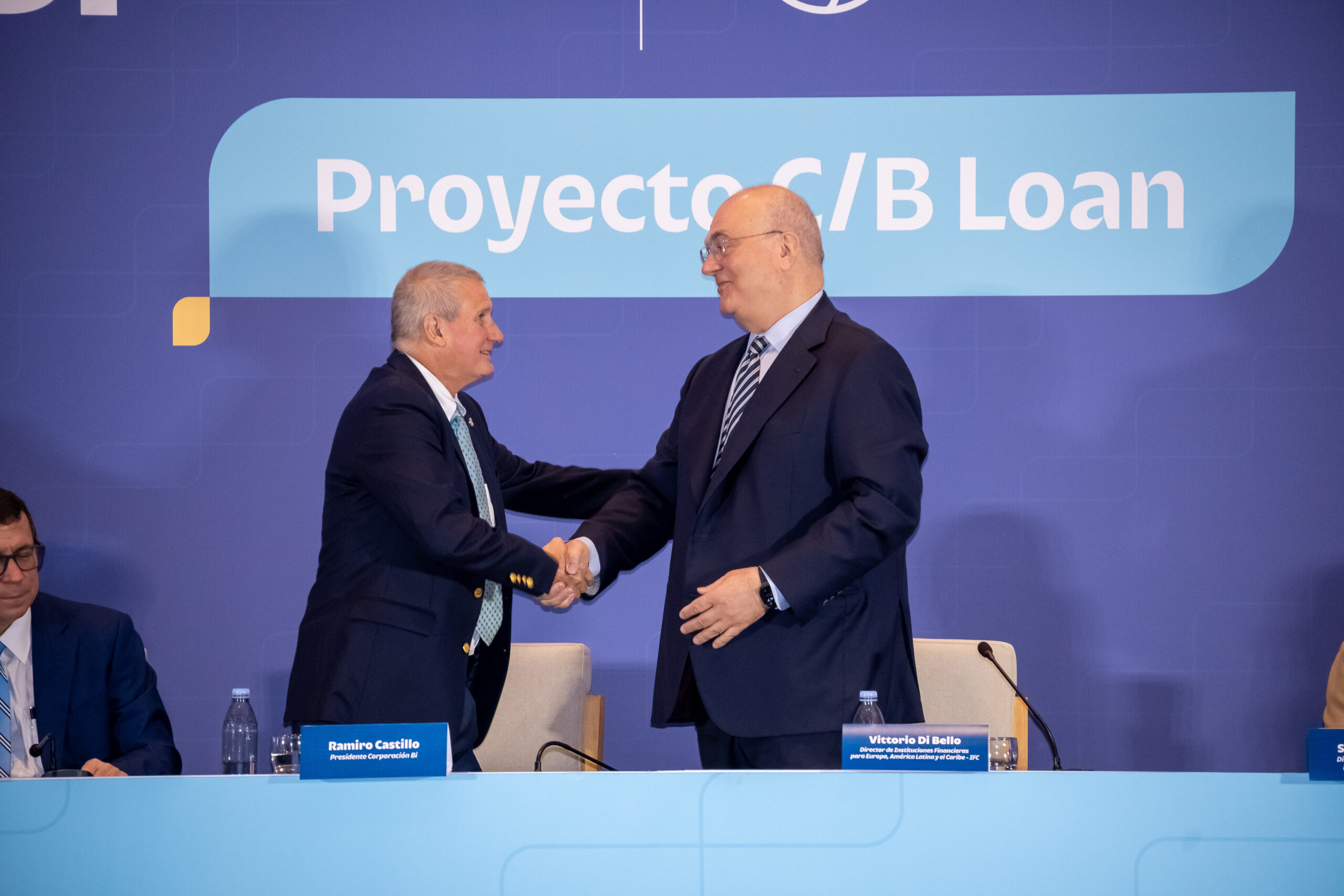 Una operación histórica para impulsar a las MIPYMES y crear empleo