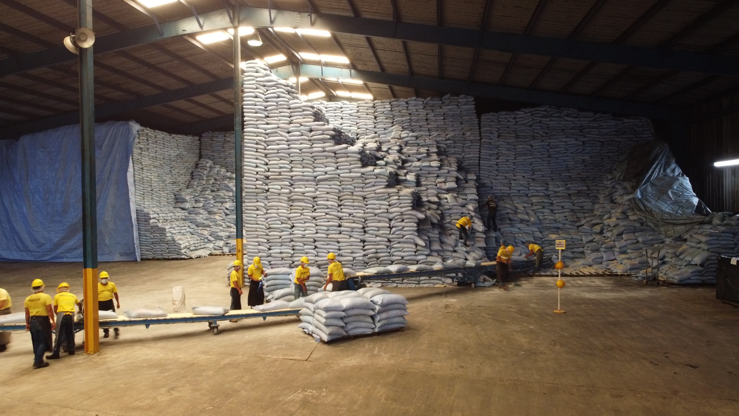 estas son las cifras de vestuario, café y banano